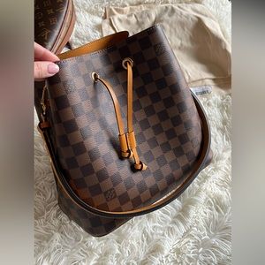 Louis Vuitton NeoNoe MM - Damier Ebene & saffron